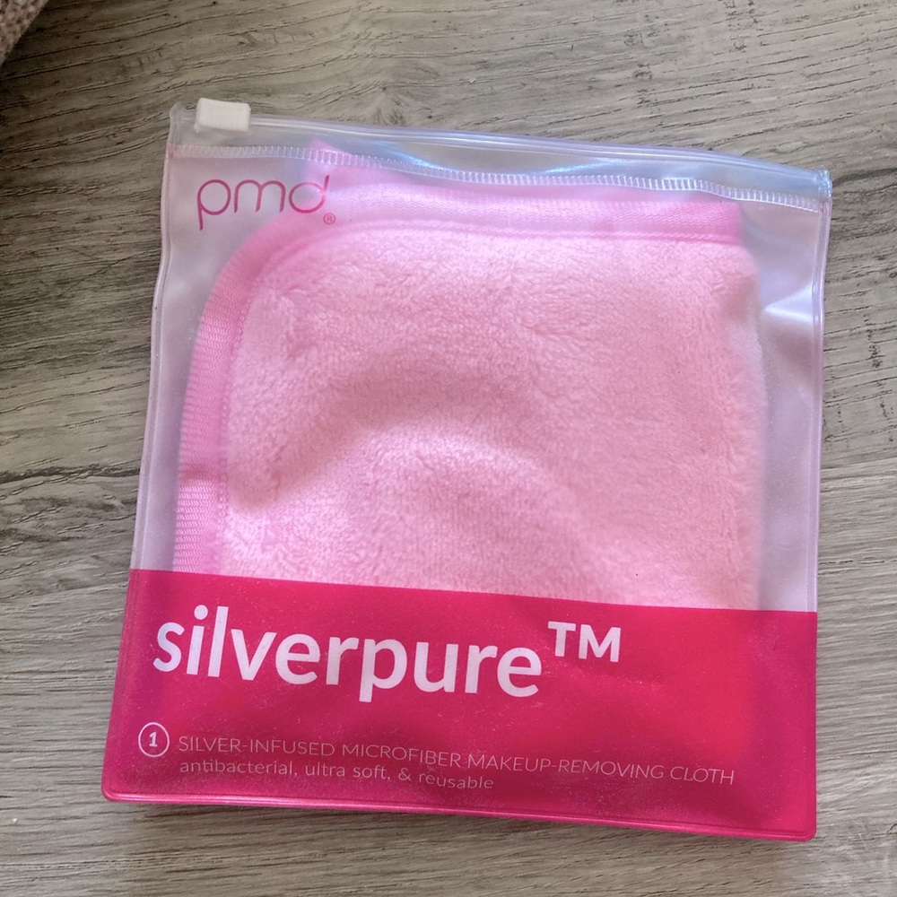 PMD Silverpure Makeup Remover Cloth